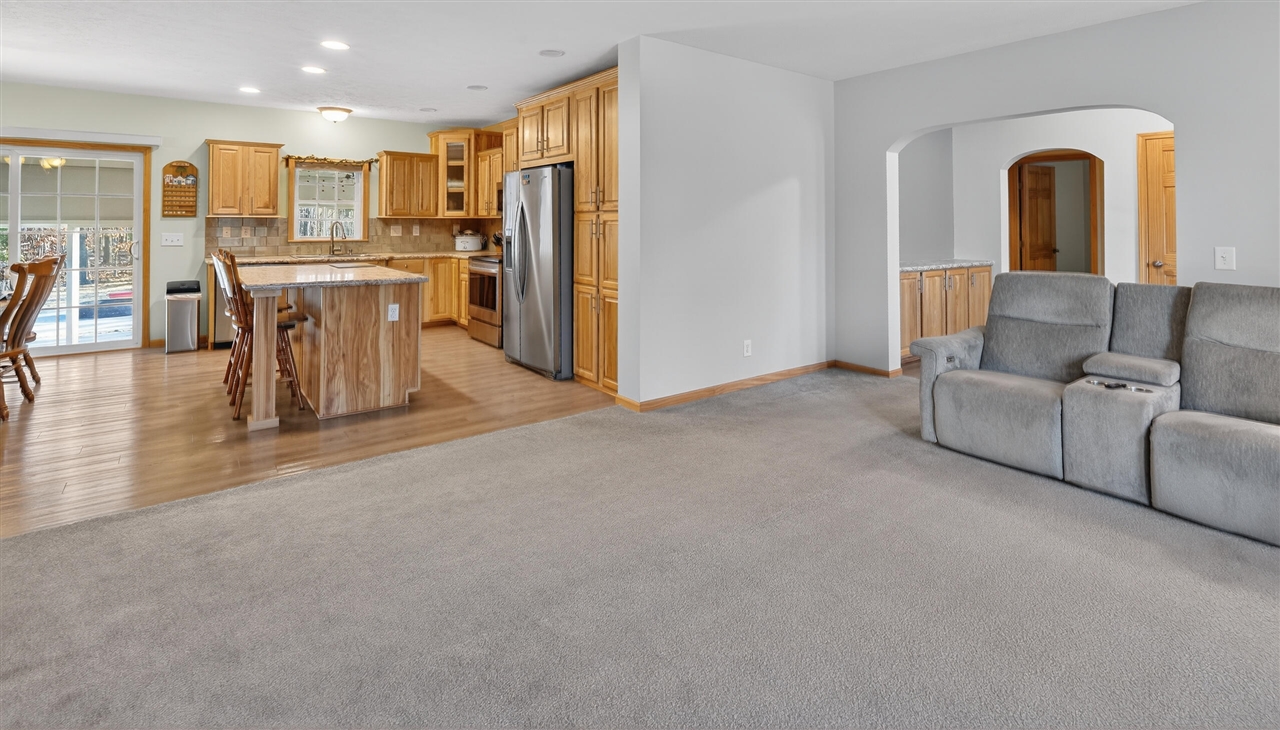 5717 Maple Ridge Road, Sterling, MI, 48659-9210