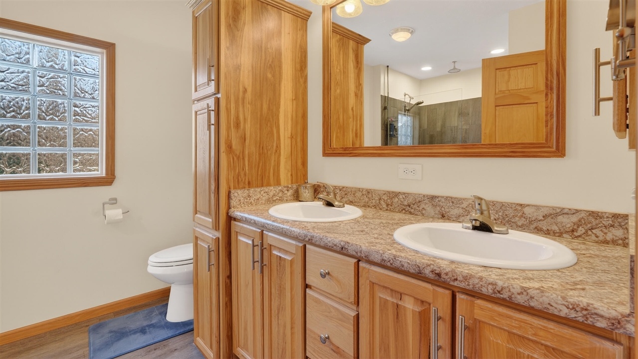 5717 Maple Ridge Road, Sterling, MI, 48659-9210