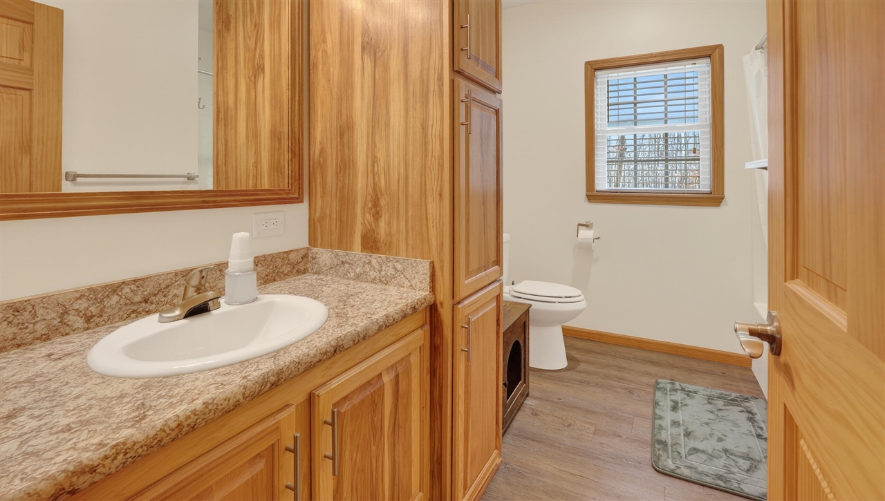 5717 Maple Ridge Road, Sterling, MI, 48659-9210