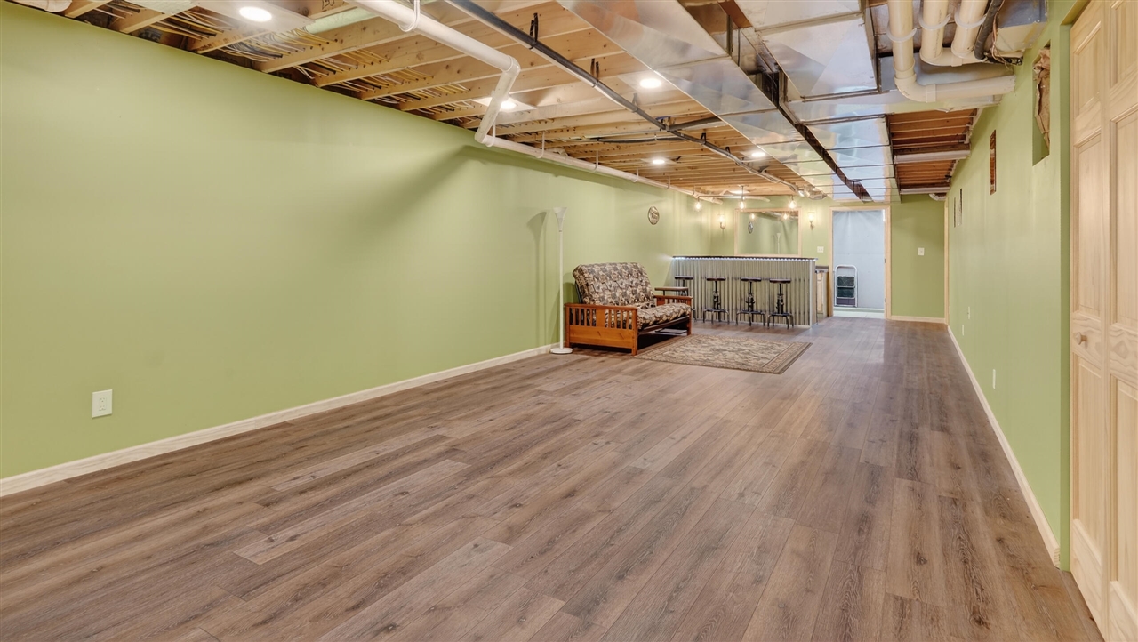 5717 Maple Ridge Road, Sterling, MI, 48659-9210