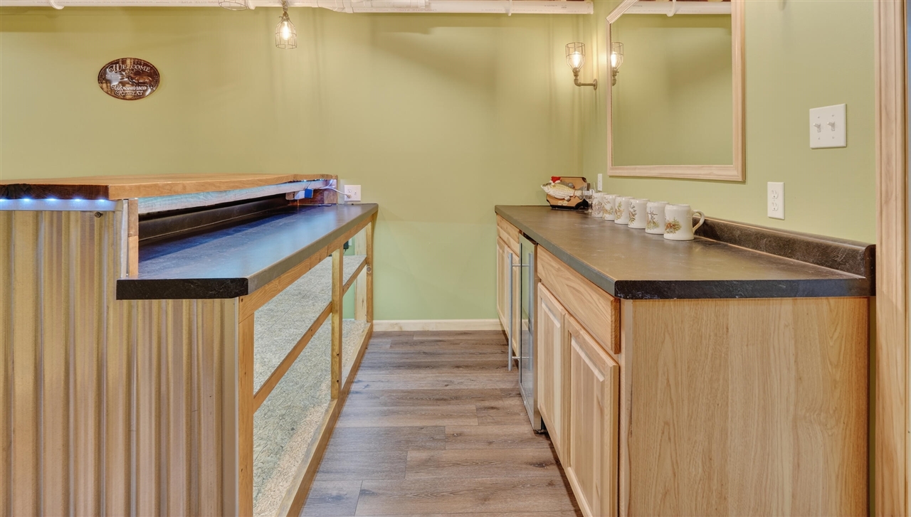 5717 Maple Ridge Road, Sterling, MI, 48659-9210