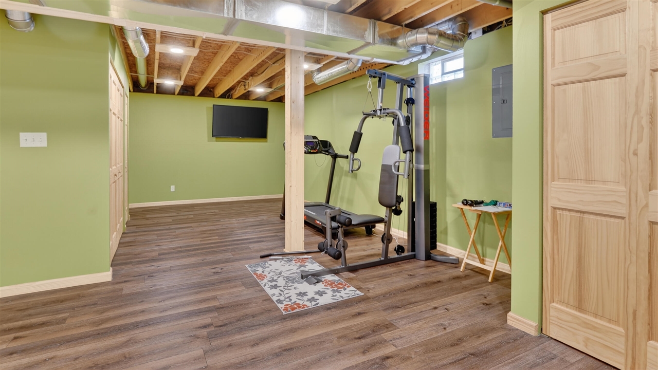 5717 Maple Ridge Road, Sterling, MI, 48659-9210