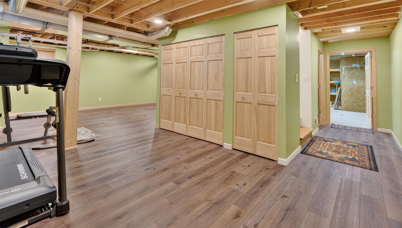 5717 Maple Ridge Road, Sterling, MI, 48659-9210