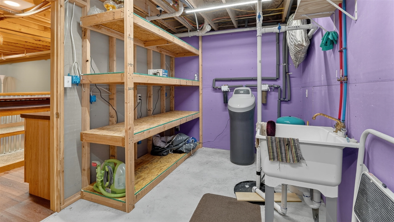 5717 Maple Ridge Road, Sterling, MI, 48659-9210