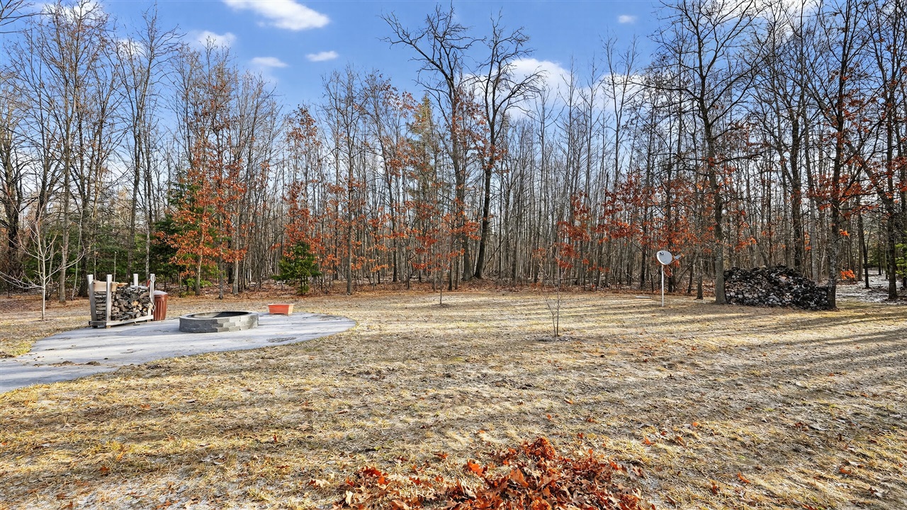 5717 Maple Ridge Road, Sterling, MI, 48659-9210