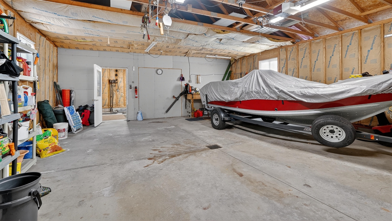 5717 Maple Ridge Road, Sterling, MI, 48659-9210