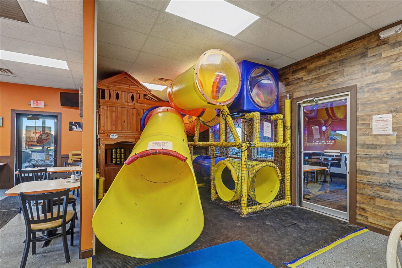 3883 W Carleton Road, Hillsdale, MI, 49242-5051