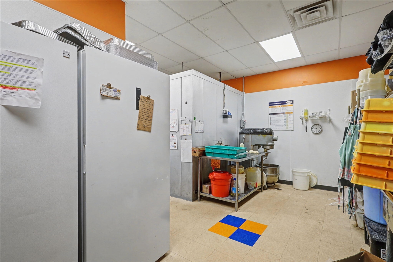 3883 W Carleton Road, Hillsdale, MI, 49242-5051