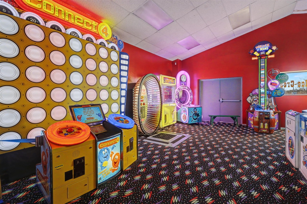 3883 W Carleton Road, Hillsdale, MI, 49242-5051