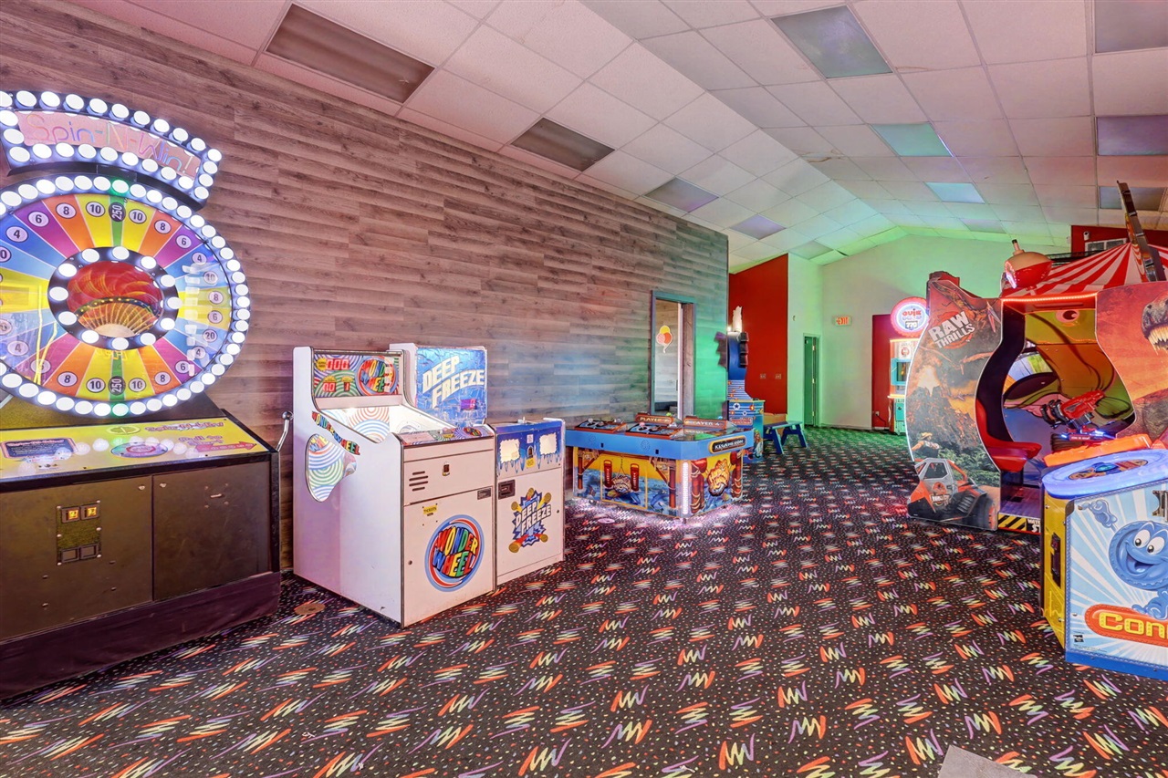 3883 W Carleton Road, Hillsdale, MI, 49242-5051