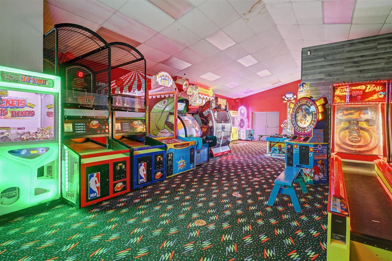 3883 W Carleton Road, Hillsdale, MI, 49242-5051