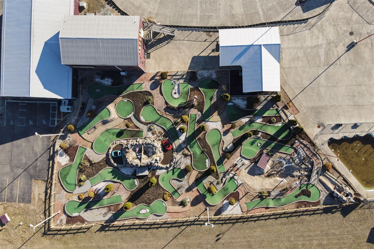 3883 W Carleton Road, Hillsdale, MI, 49242-5051