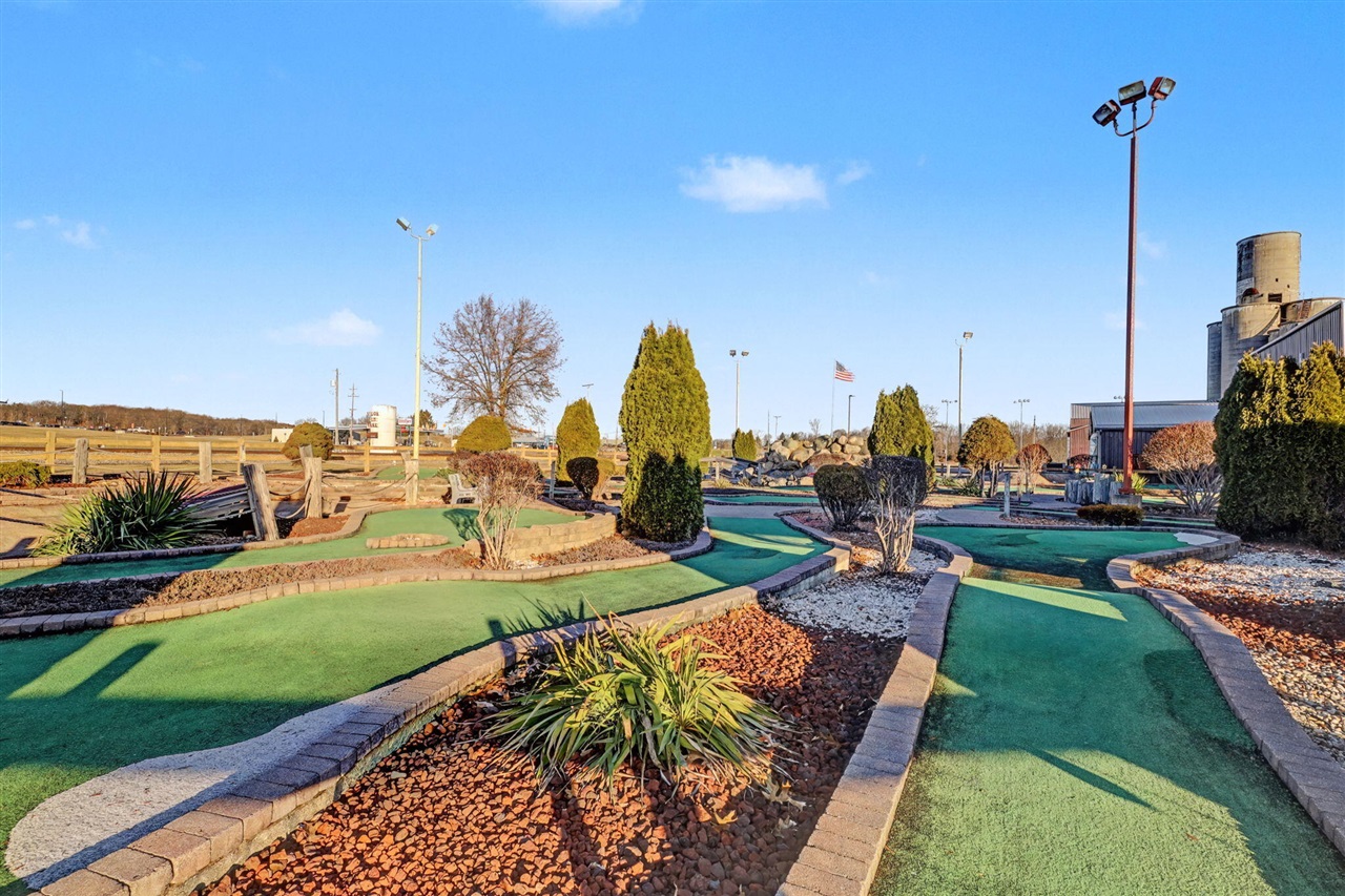 3883 W Carleton Road, Hillsdale, MI, 49242-5051