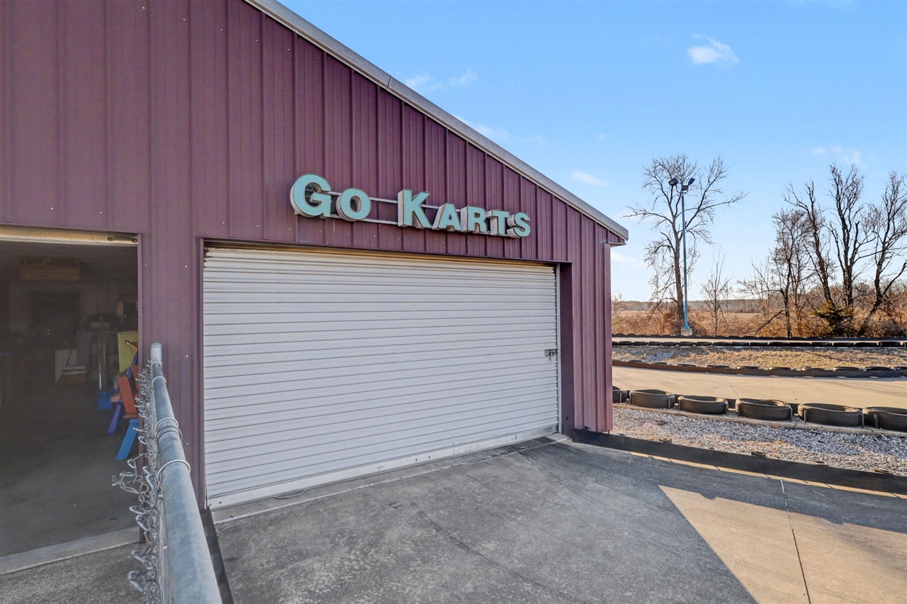 3883 W Carleton Road, Hillsdale, MI, 49242-5051