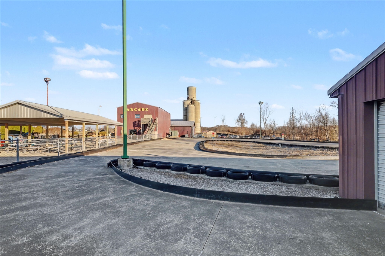 3883 W Carleton Road, Hillsdale, MI, 49242-5051