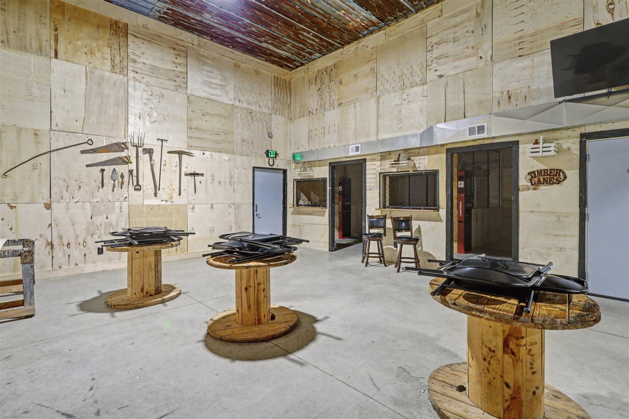 3883 W Carleton Road, Hillsdale, MI, 49242-5051