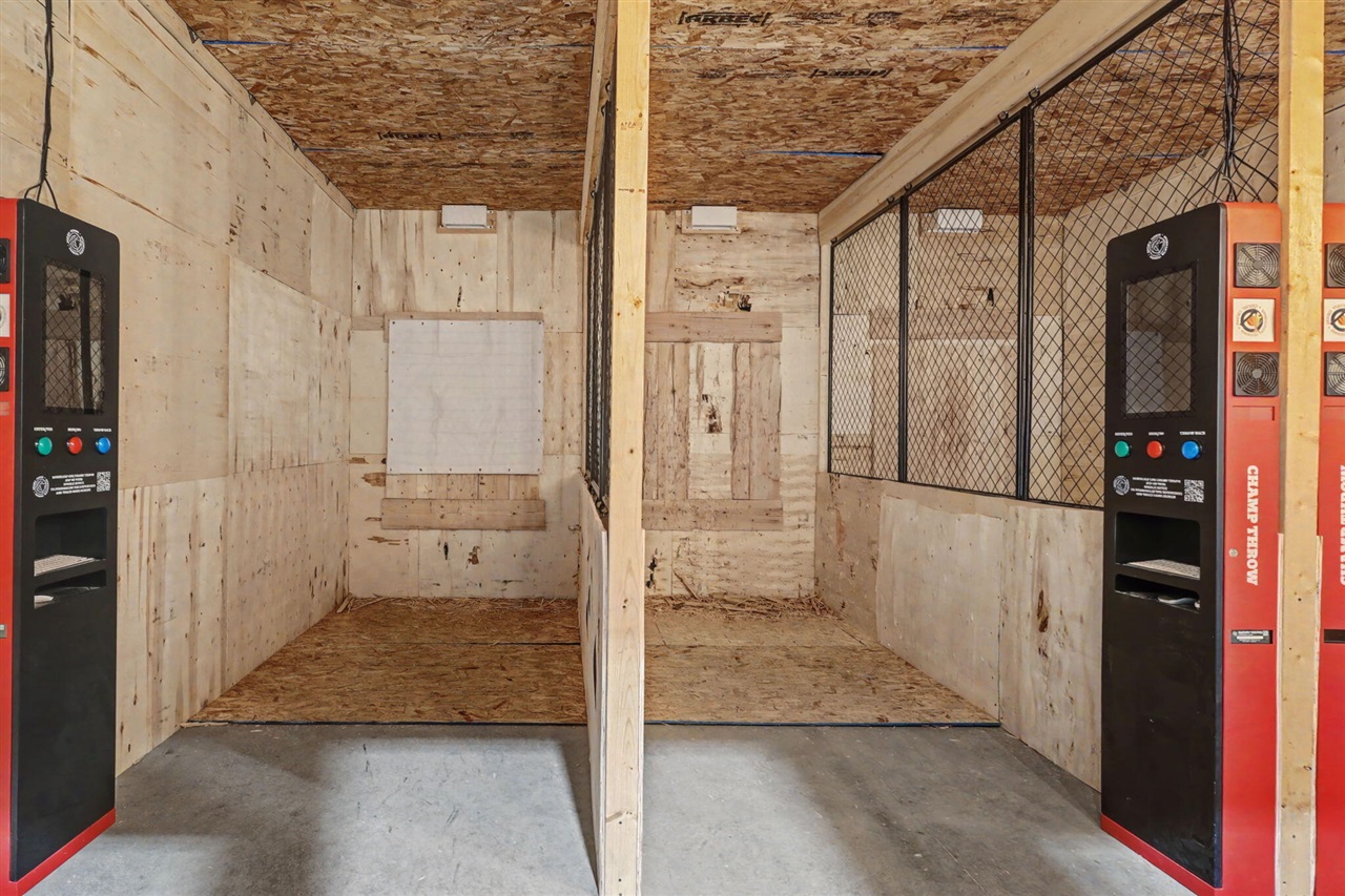 3883 W Carleton Road, Hillsdale, MI, 49242-5051