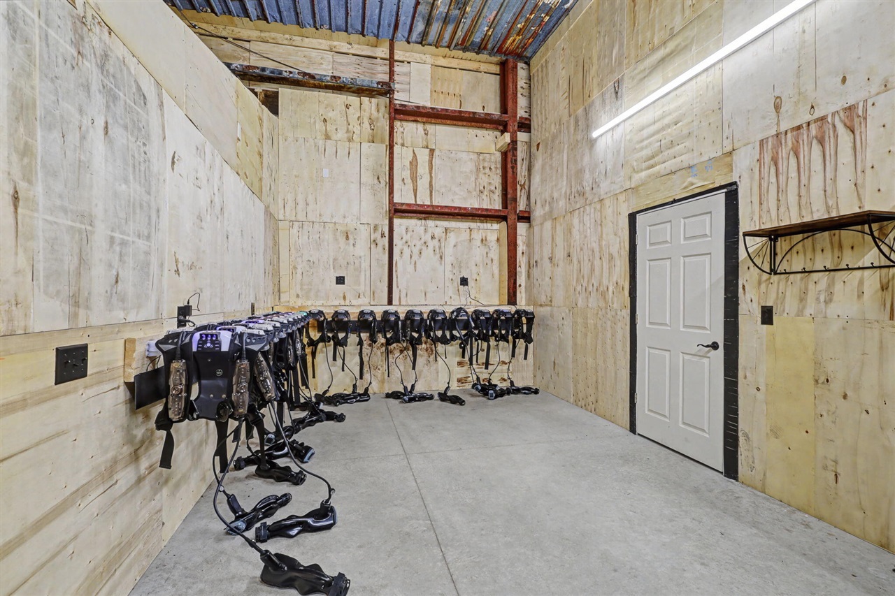 3883 W Carleton Road, Hillsdale, MI, 49242-5051