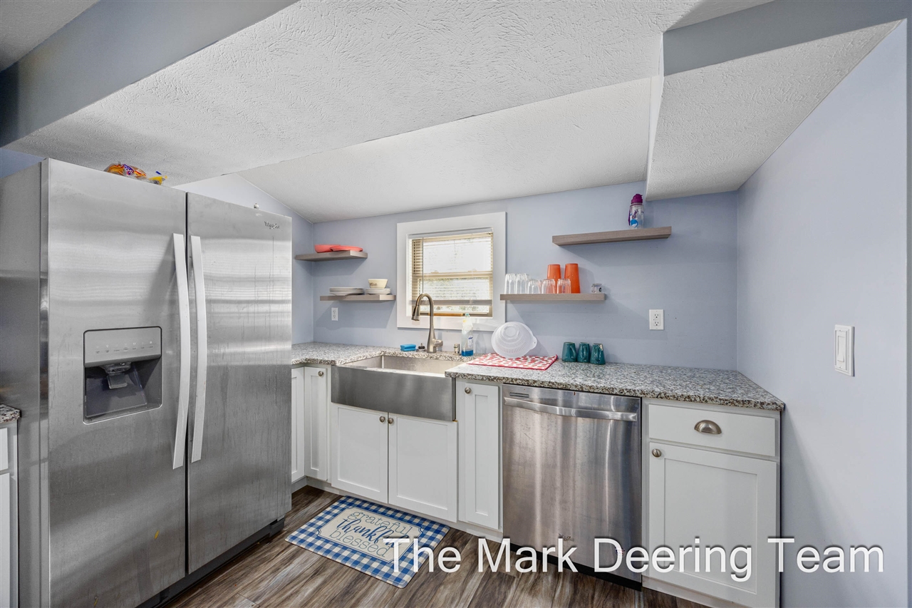 6372 E 36th Street, White Cloud, MI, 49349-9513