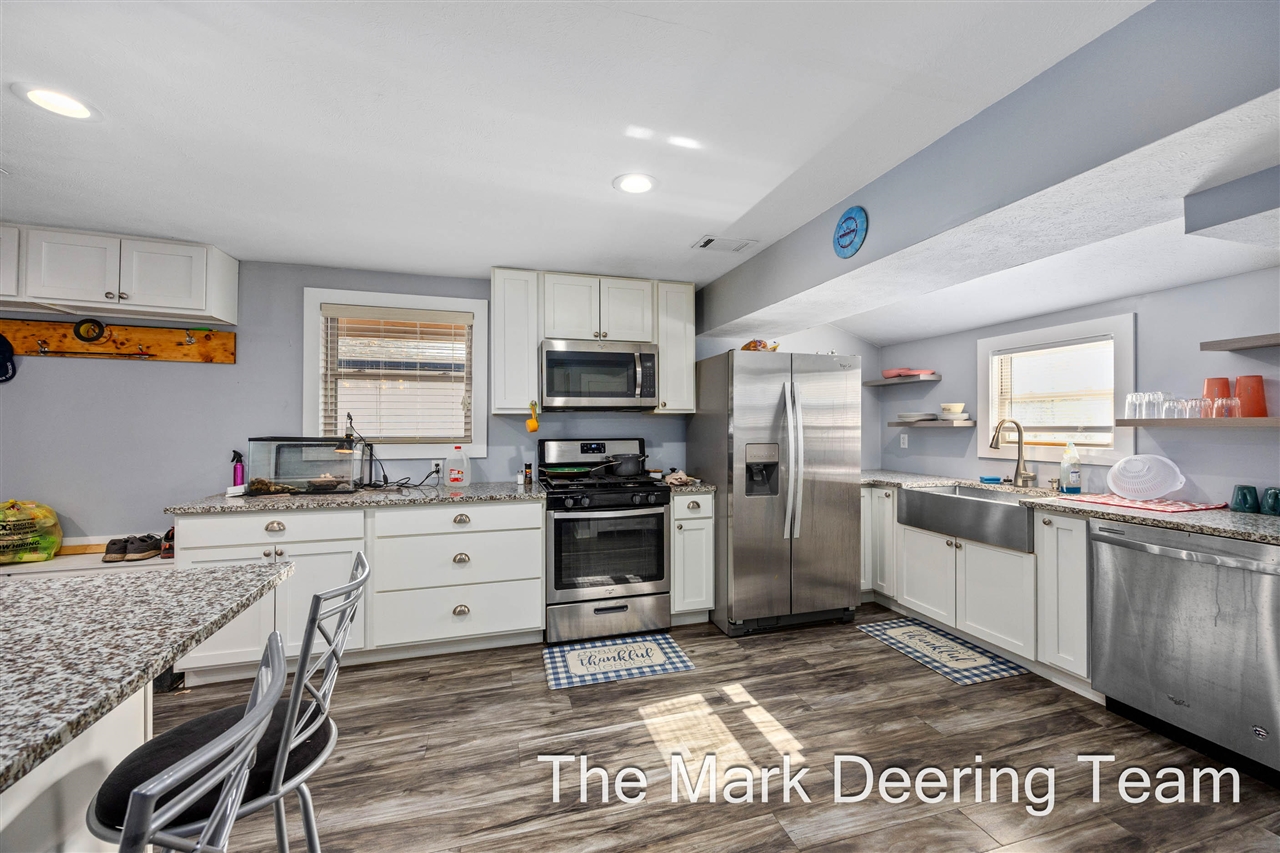 6372 E 36th Street, White Cloud, MI, 49349-9513