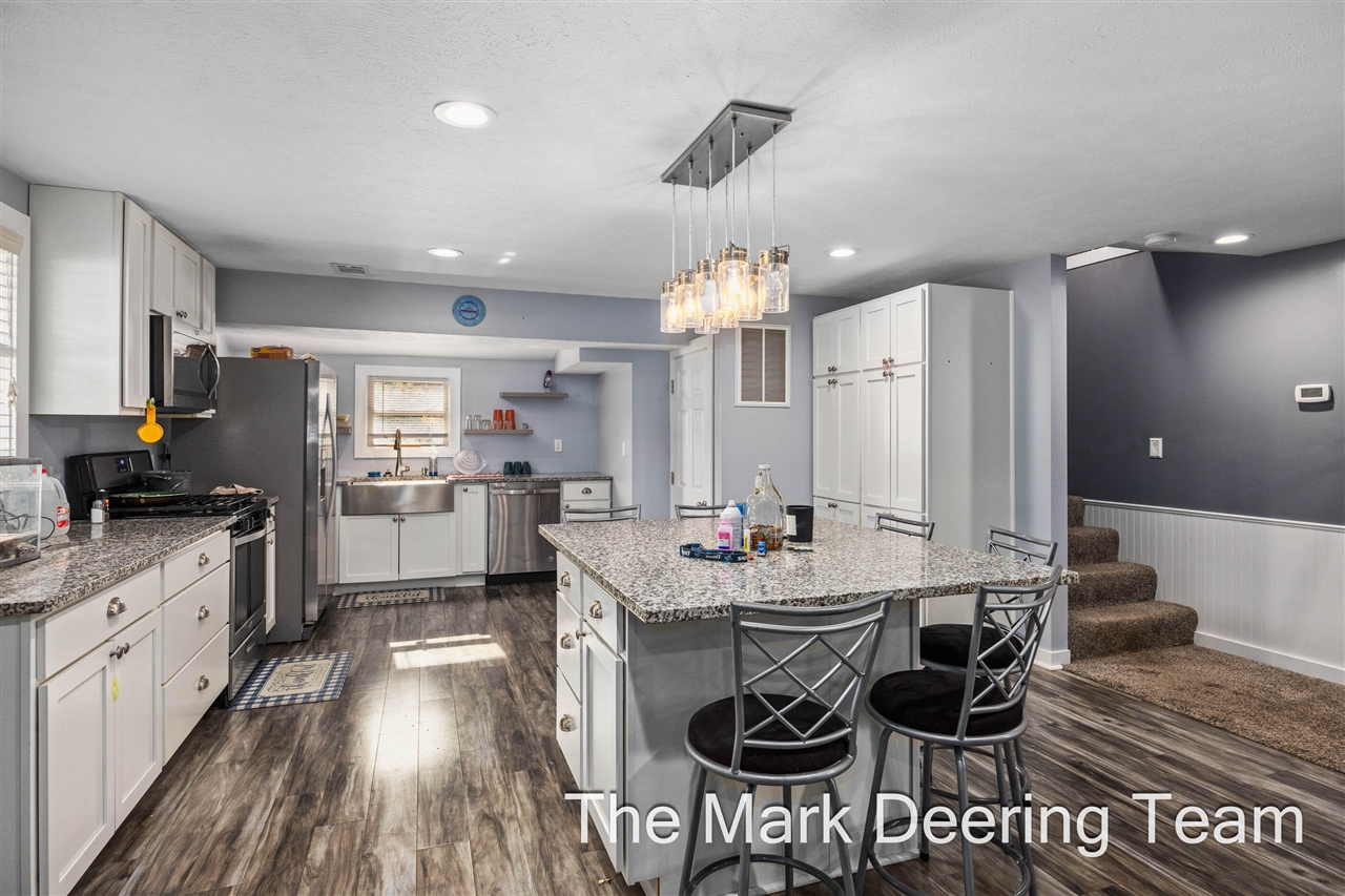 6372 E 36th Street, White Cloud, MI, 49349-9513