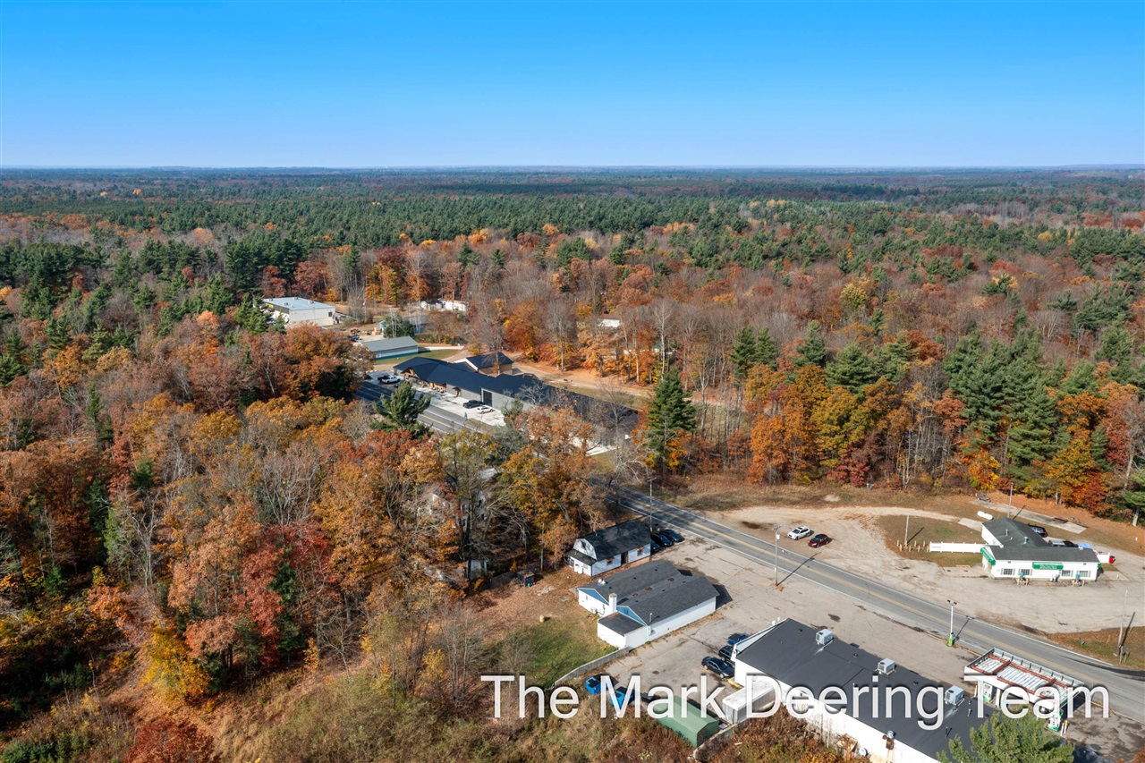 6372 E 36th Street, White Cloud, MI, 49349-9513