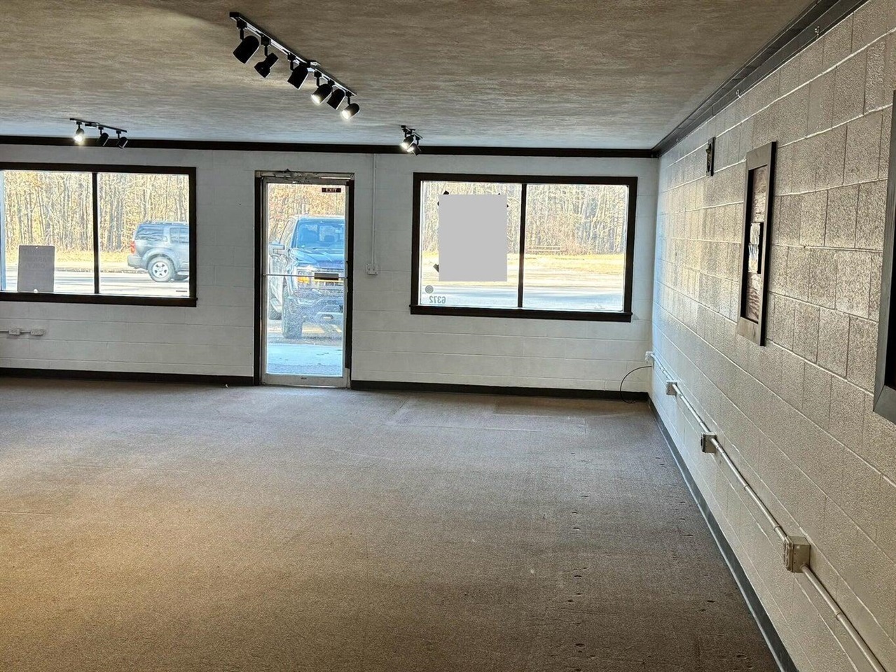 6372 E 36th Street, White Cloud, MI, 49349-9513