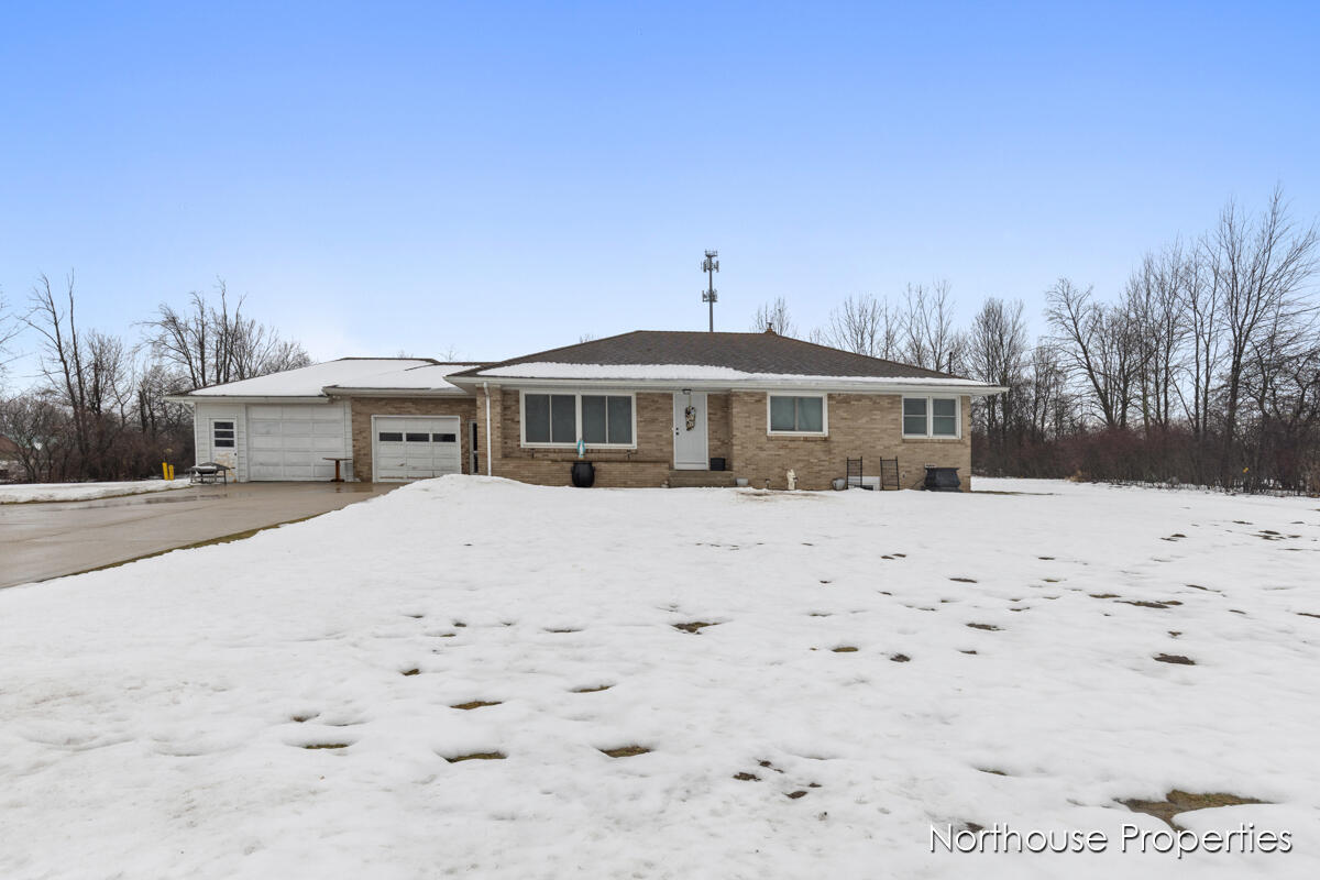 906 N State St, Big Rapids, MI, 49307