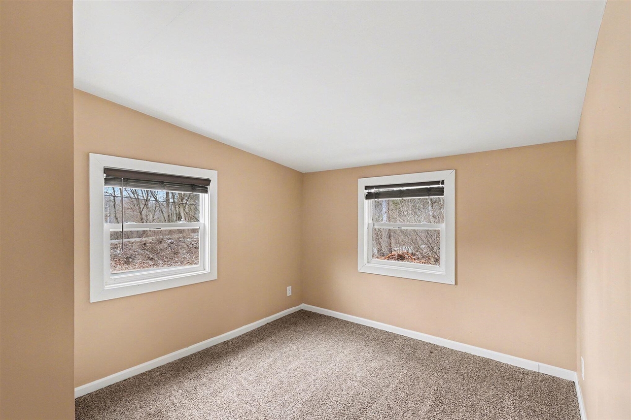 10990 Summit Avenue, Rockford, MI, 49341-9771