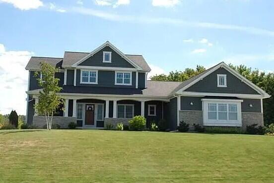 669 Madeira Drive, Traverse City, MI, 49696-9375