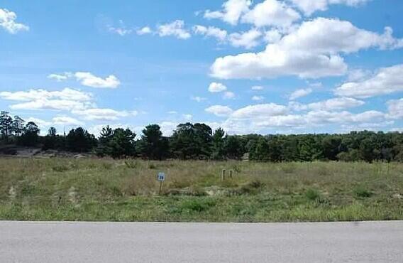 669 Madeira Drive, Traverse City, MI, 49696-9375