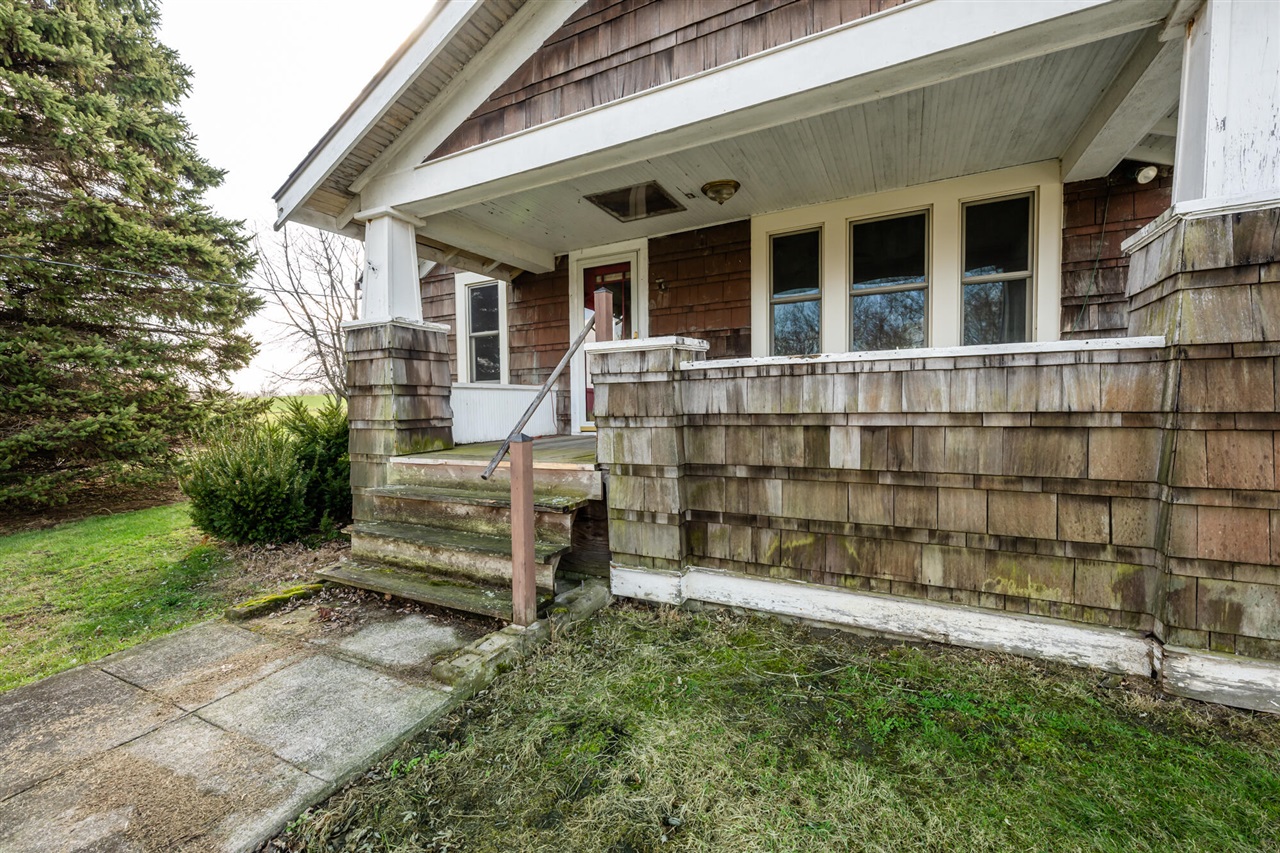 Homes for sale in Buchanan, MI | 1294 W Glendora Rd, Buchanan, MI 49107 | MLS# 70519789