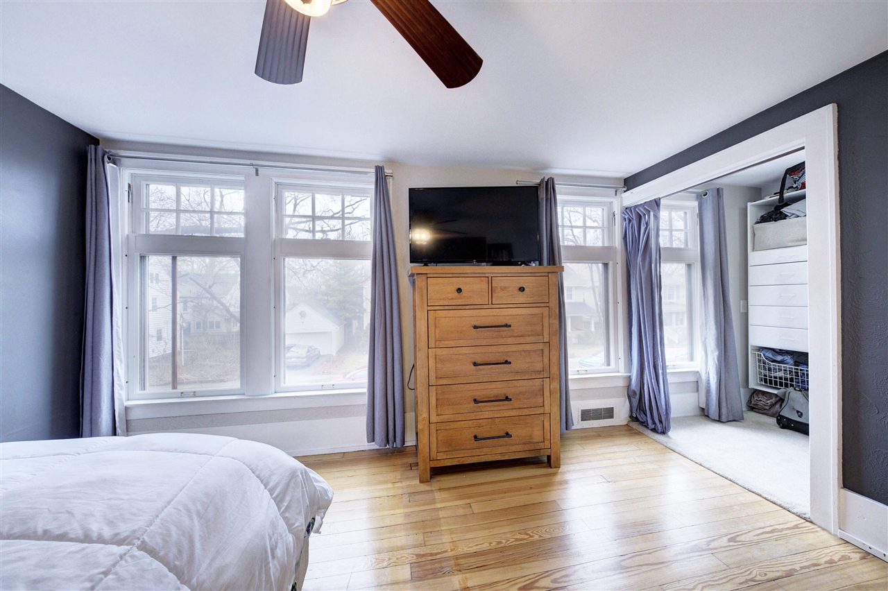 809 Sycamore Place, Ann Arbor, MI, 48104-4303