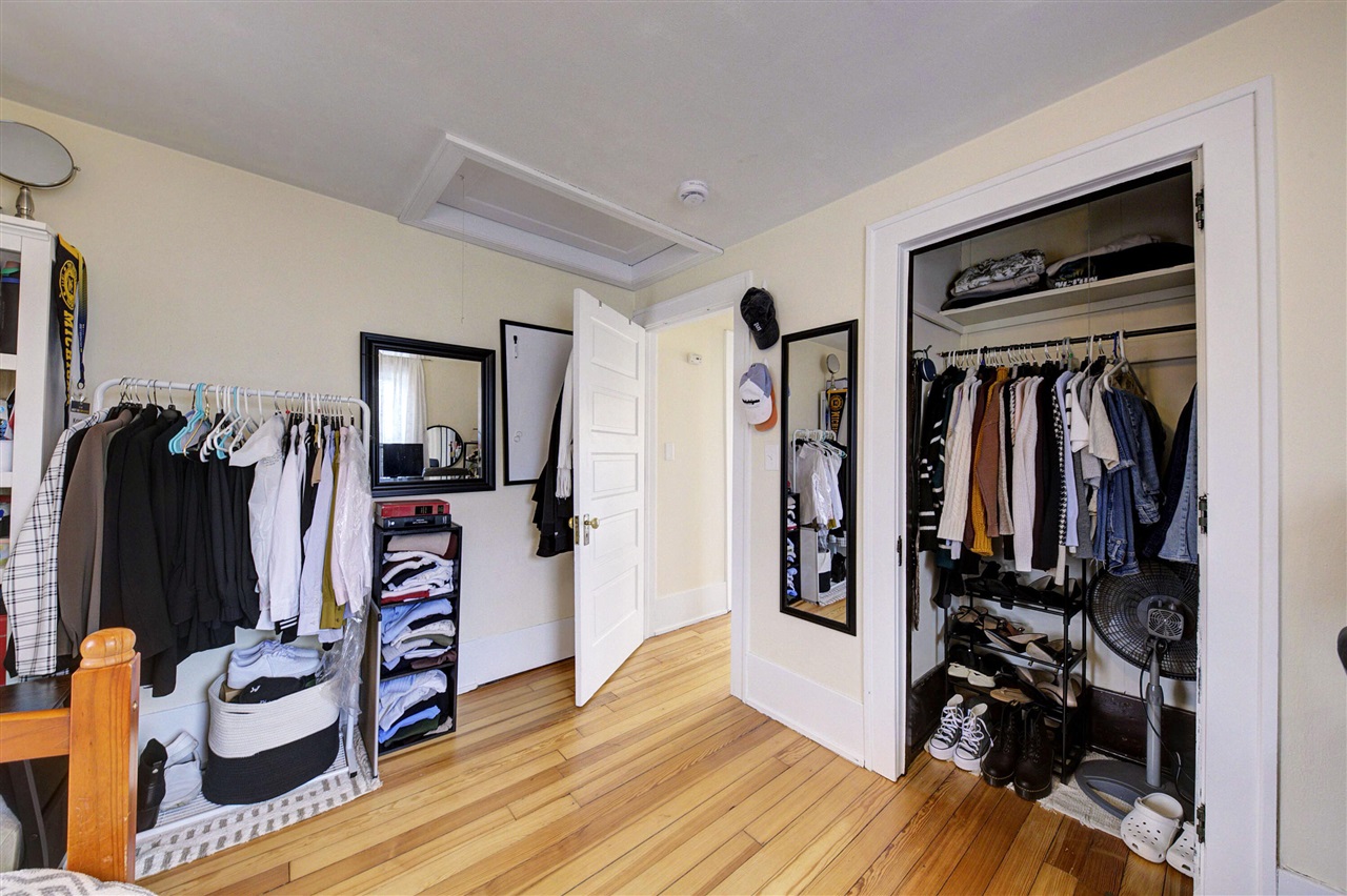 809 Sycamore Place, Ann Arbor, MI, 48104-4303