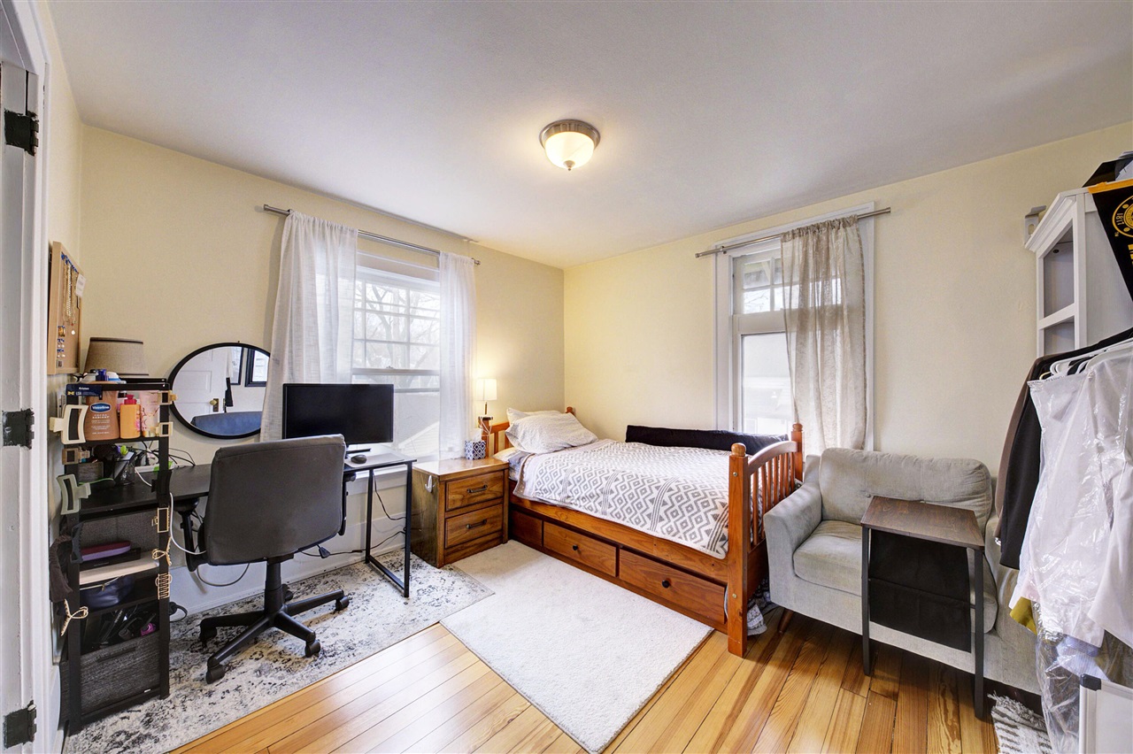 809 Sycamore Place, Ann Arbor, MI, 48104-4303