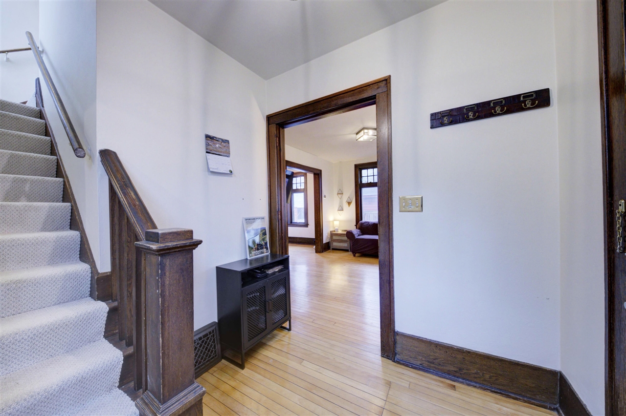 809 Sycamore Place, Ann Arbor, MI, 48104-4303