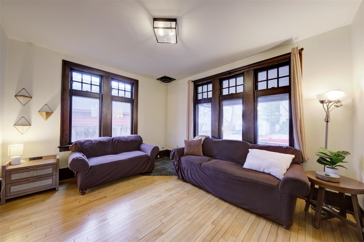 809 Sycamore Place, Ann Arbor, MI, 48104-4303