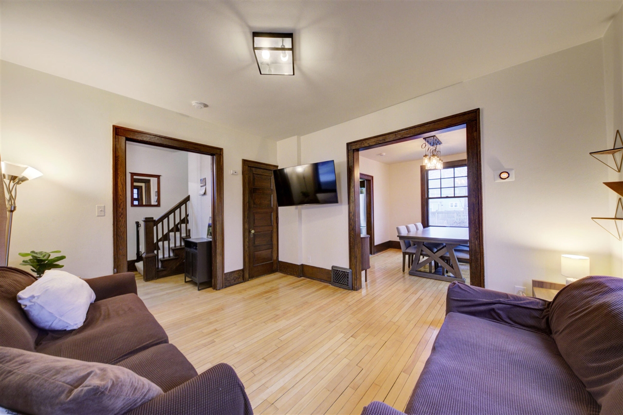 809 Sycamore Place, Ann Arbor, MI, 48104-4303