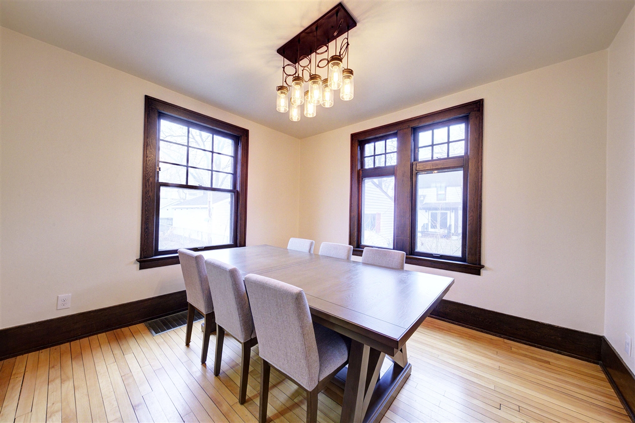 809 Sycamore Place, Ann Arbor, MI, 48104-4303