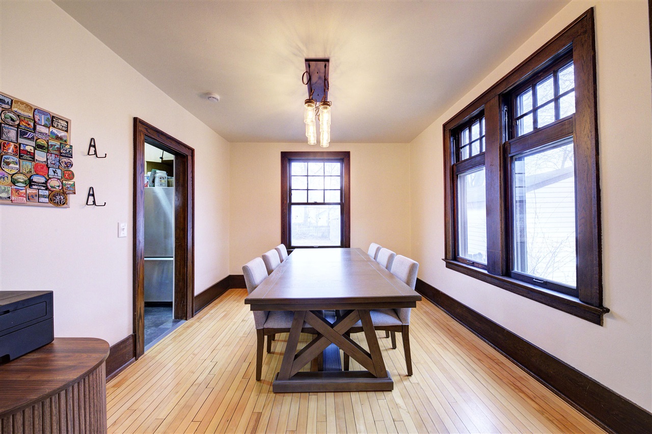 809 Sycamore Place, Ann Arbor, MI, 48104-4303