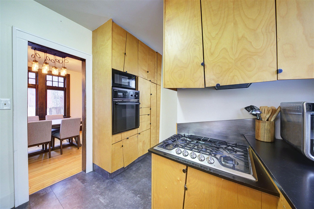 809 Sycamore Place, Ann Arbor, MI, 48104-4303