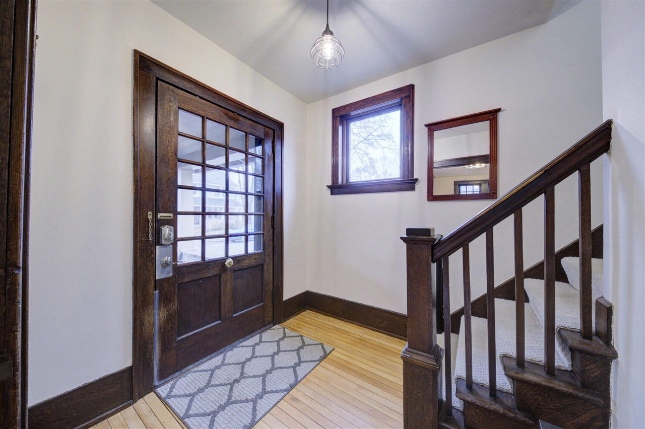 809 Sycamore Place, Ann Arbor, MI, 48104-4303