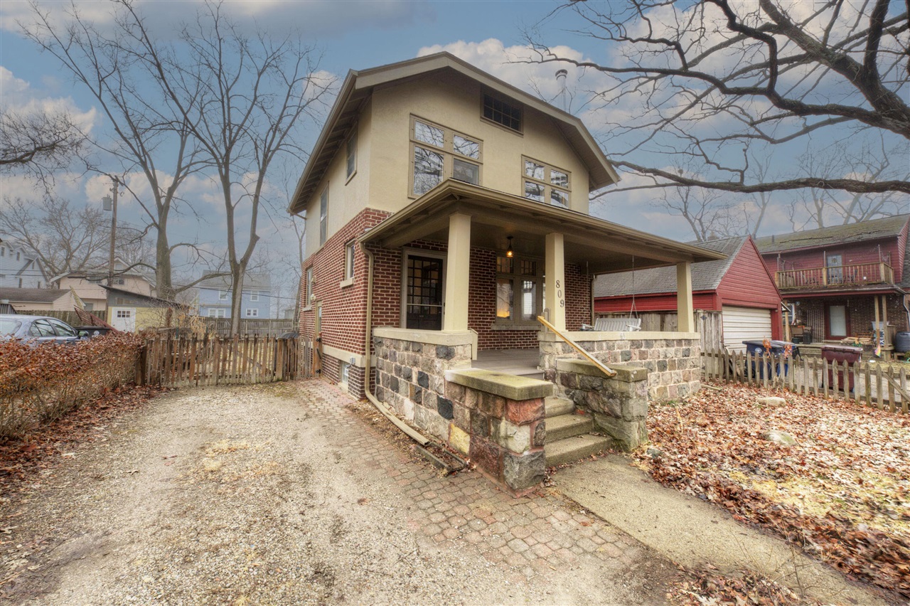 809 Sycamore Place, Ann Arbor, MI, 48104-4303