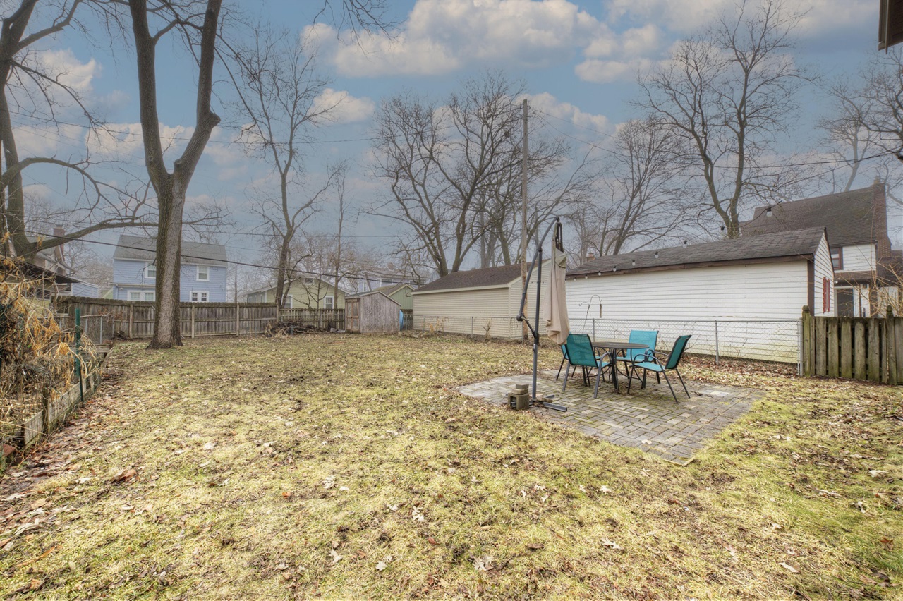 809 Sycamore Place, Ann Arbor, MI, 48104-4303