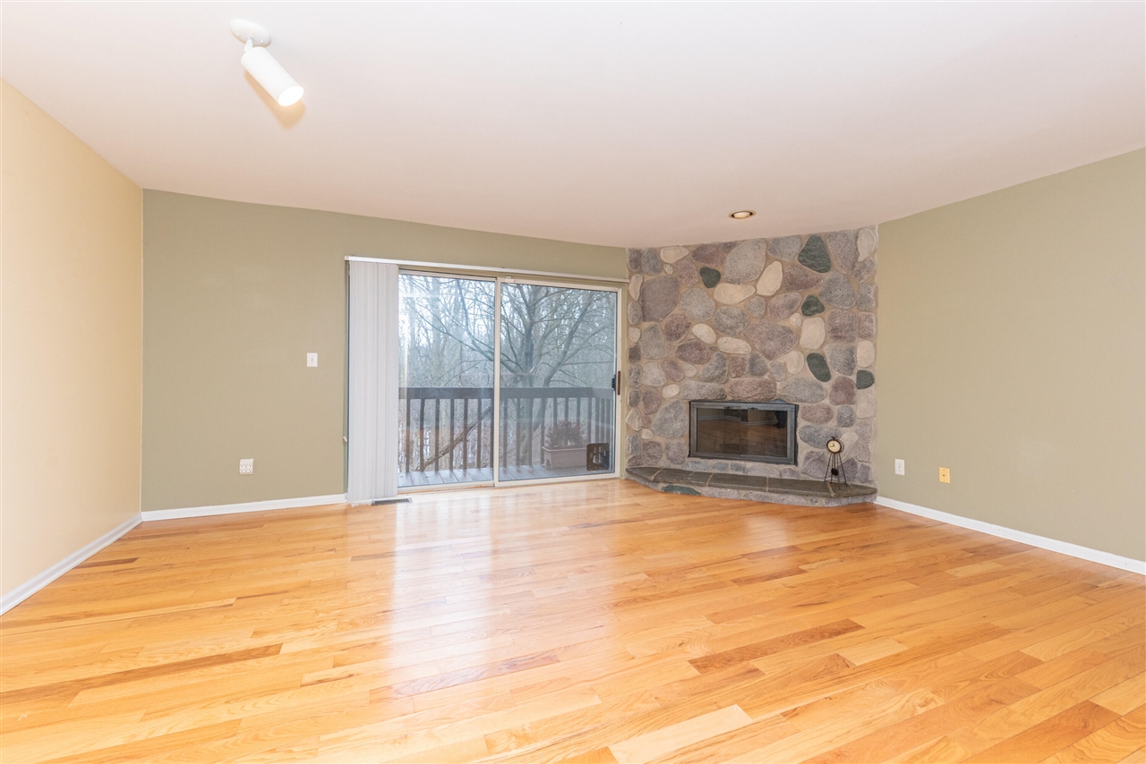 278 Lyn Anne Court UNIT&nbsp;27, Ann Arbor, MI, 48103-3400