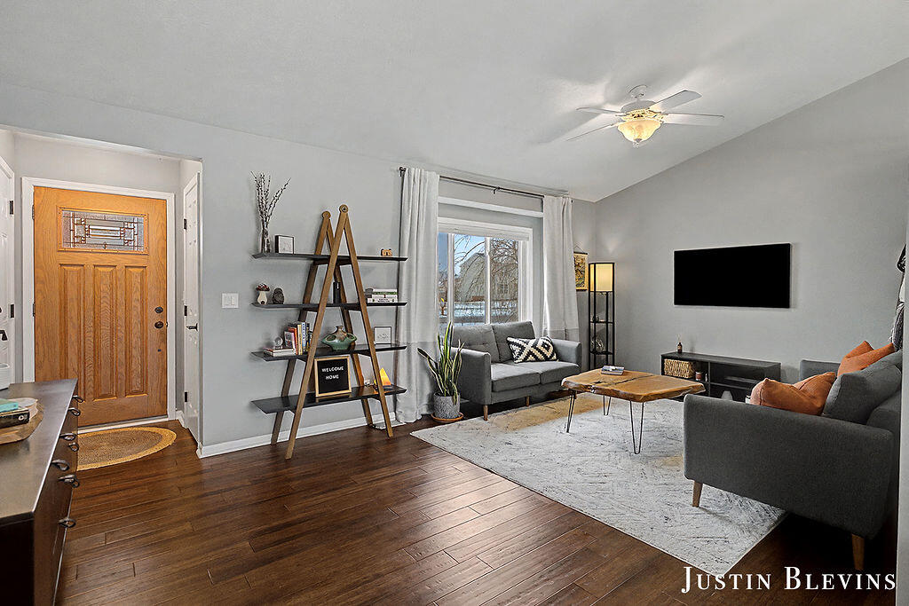 Homes for sale in Cedar Springs, MI | 12018 Russell Rdg, Cedar Springs, MI 49319 | MLS# 70519808