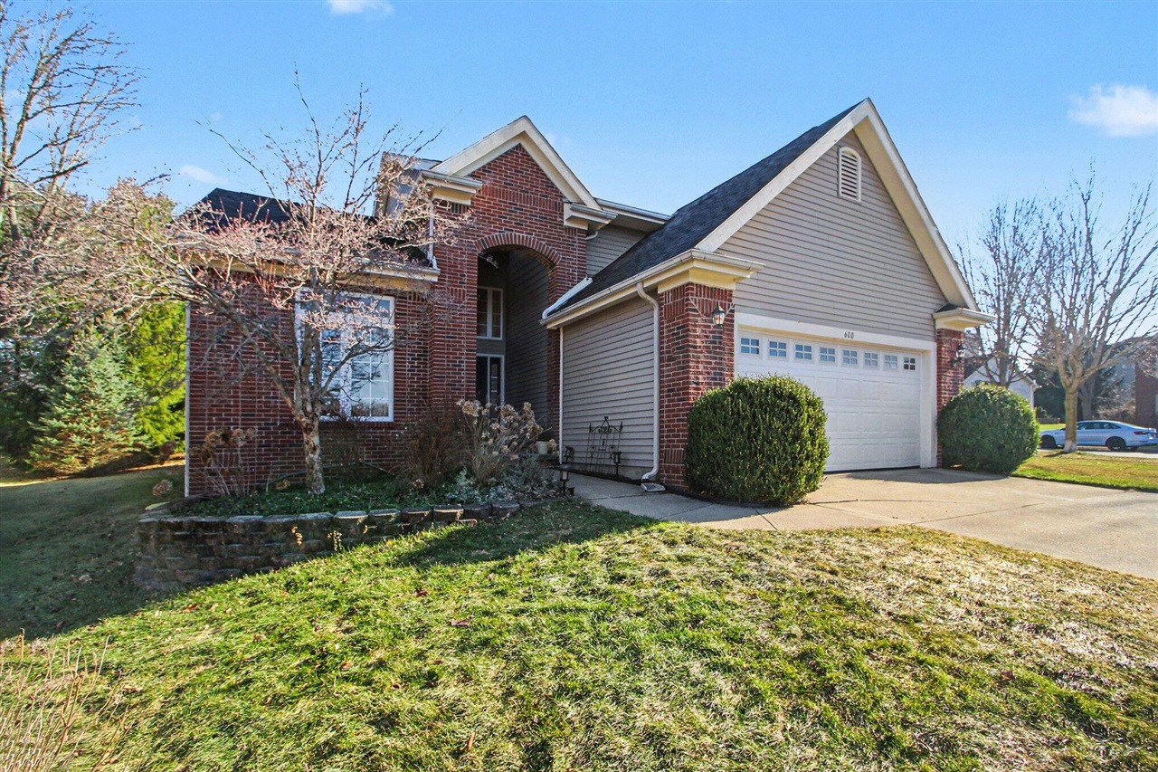 600 Bannock Court, Saline, MI, 48176-1476