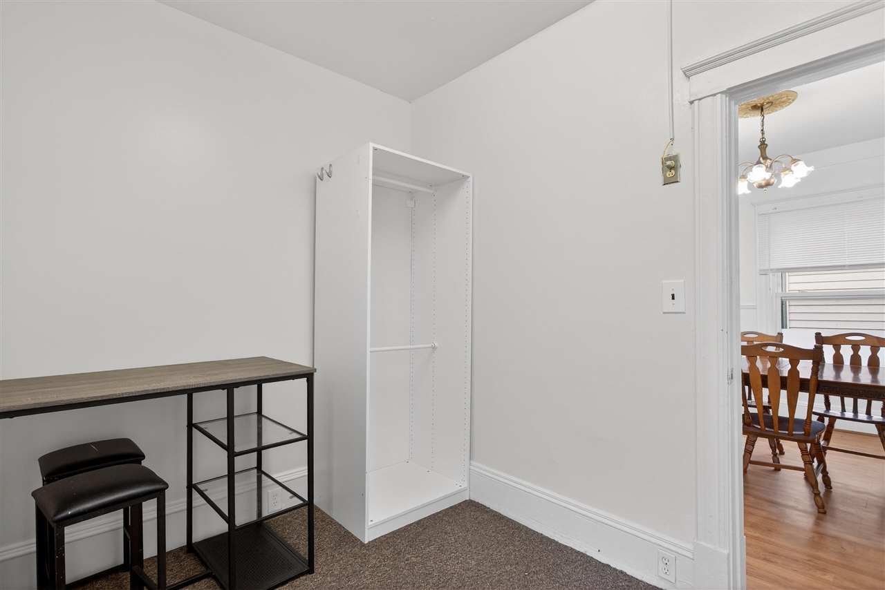 609 Webb Street, Jackson, MI, 49202-3278