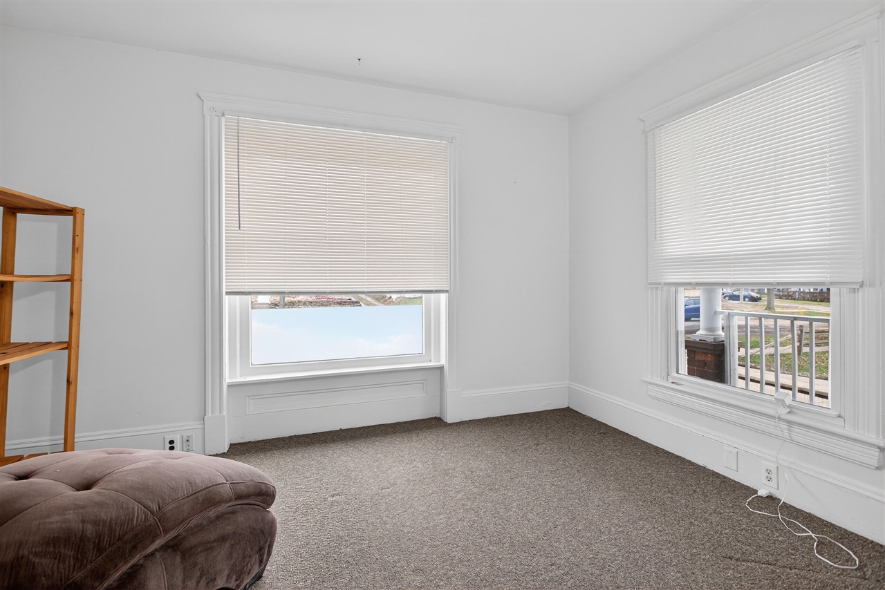 609 Webb Street, Jackson, MI, 49202-3278