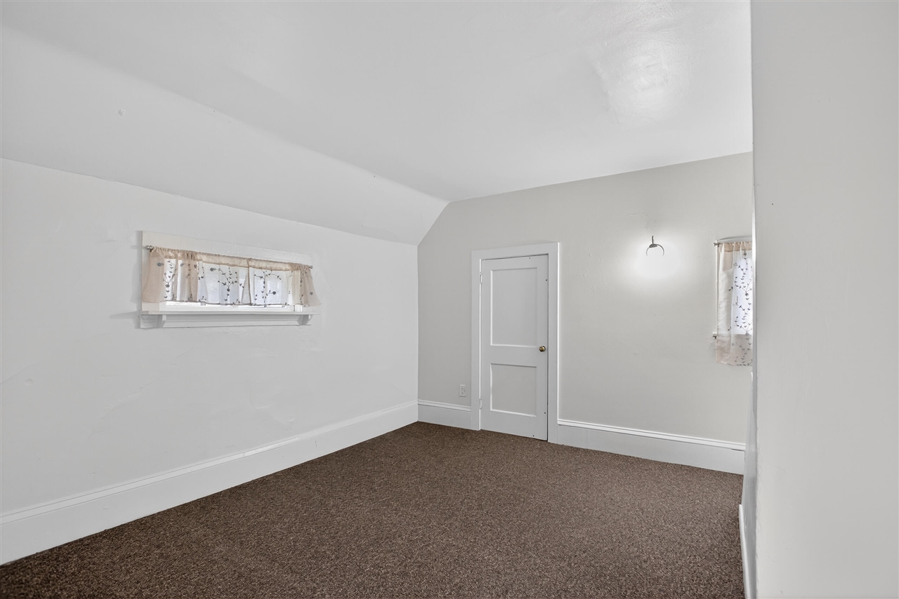 609 Webb Street, Jackson, MI, 49202-3278